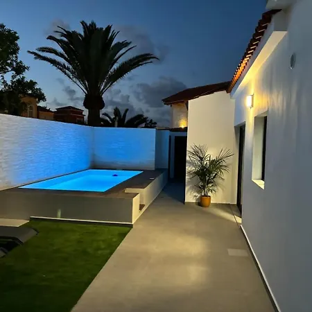 Encantadora Casa Marco Centrica Y Cerca De Playa Corralejo