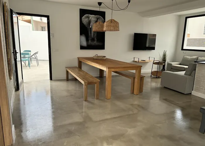 Encantadora Casa Marco Centrica Y Cerca De Playa 别墅